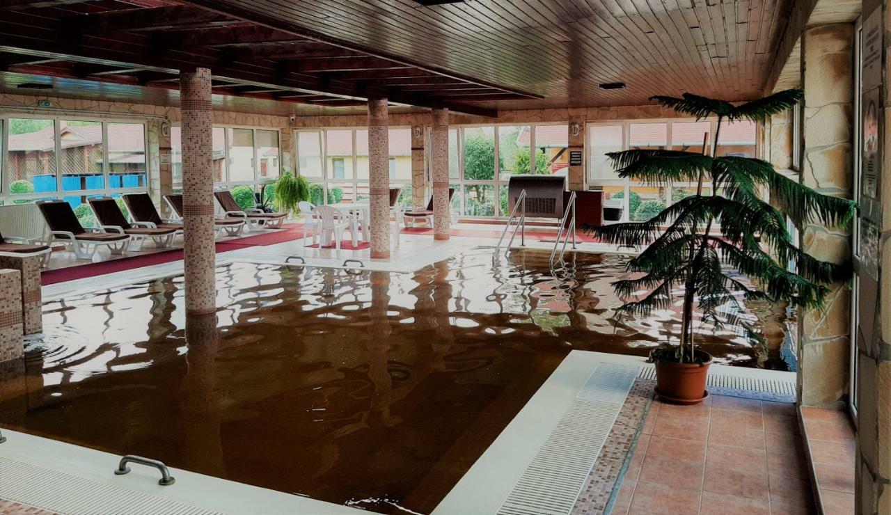 Ligetalja Termal Hotel Peneszlek ภายนอก รูปภาพ