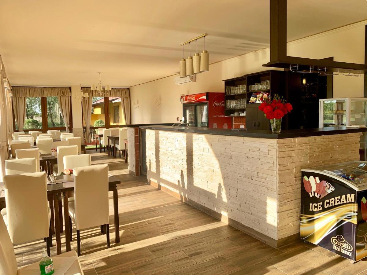 Ligetalja Termal Hotel Peneszlek ภายนอก รูปภาพ